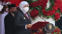 0_Gubernur_Khofifah_Pimpin_Upacara_Hardiknas_2022_di_Gedung_Grahadi.jpeg