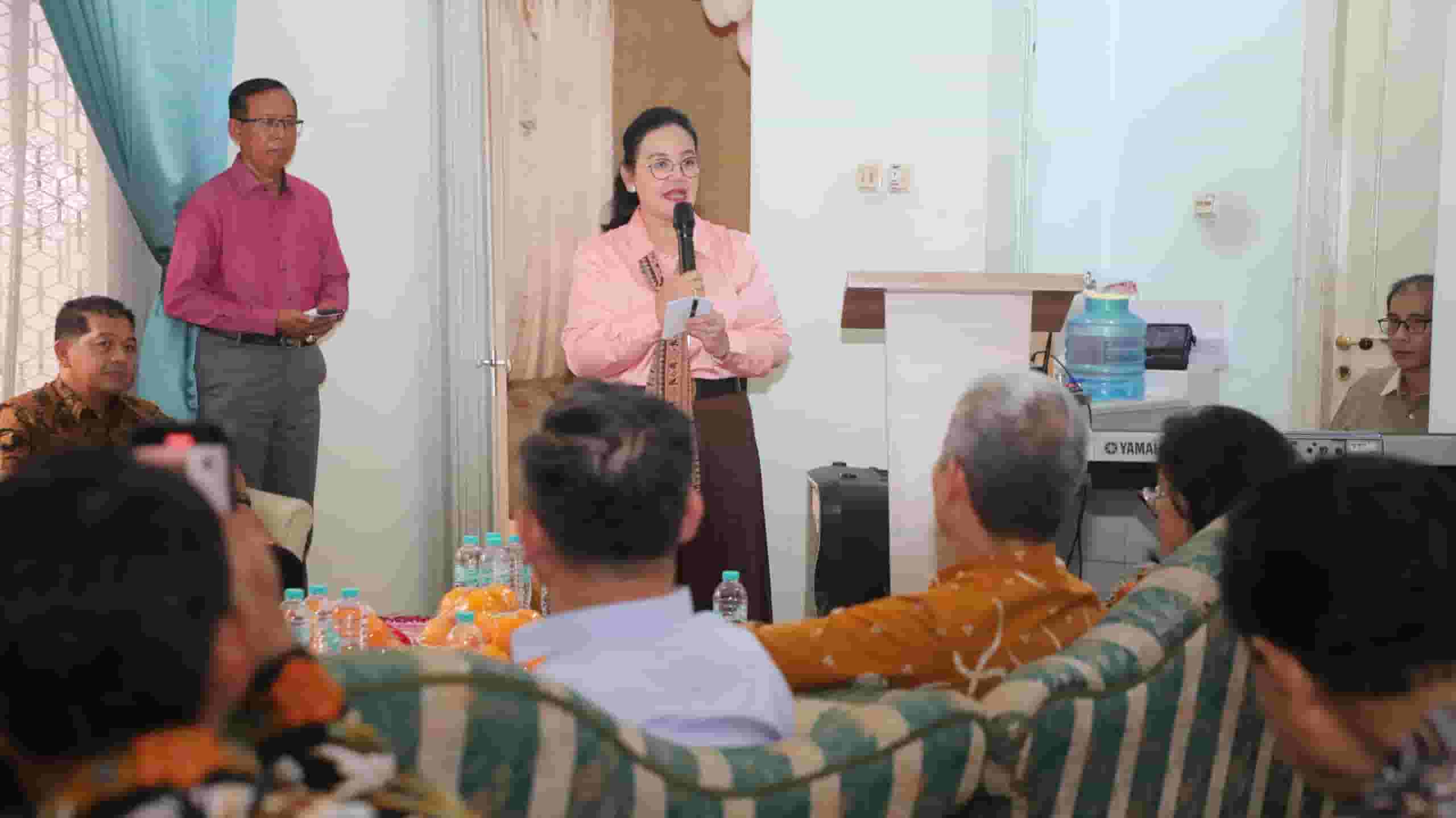 Sambangi Tokoh Nasrani
