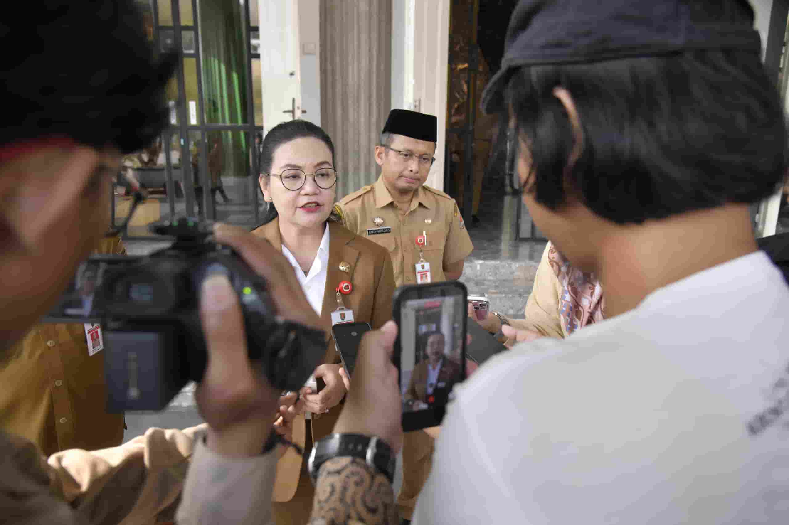 Walikota Senarang bahas WFA